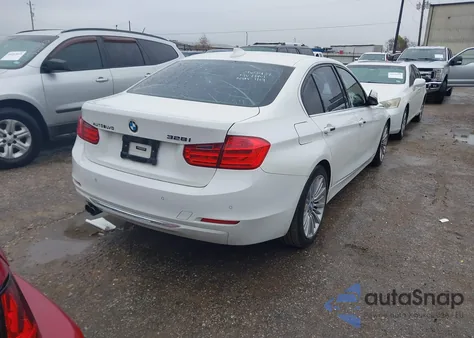 2014 BMW 328I z USA, uszkodzony, nr VIN WBA3A5C5XEJ465432